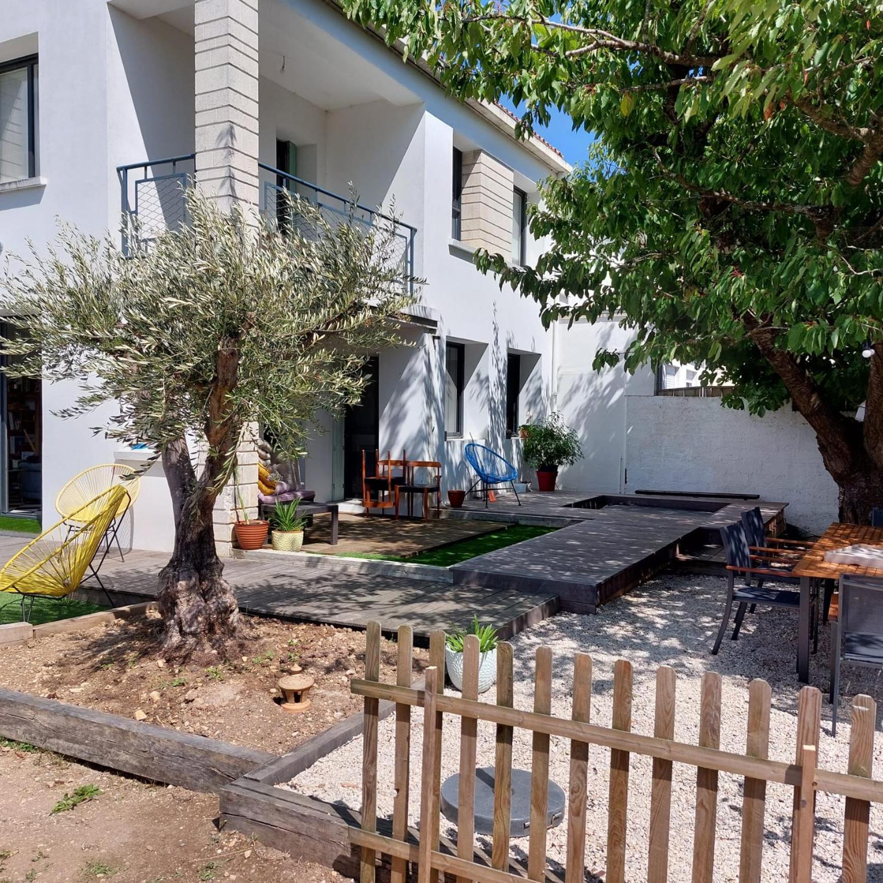 Maison Familiale Avec Jacuzzi Et Piscine Villa La Rochelle  Exterior foto